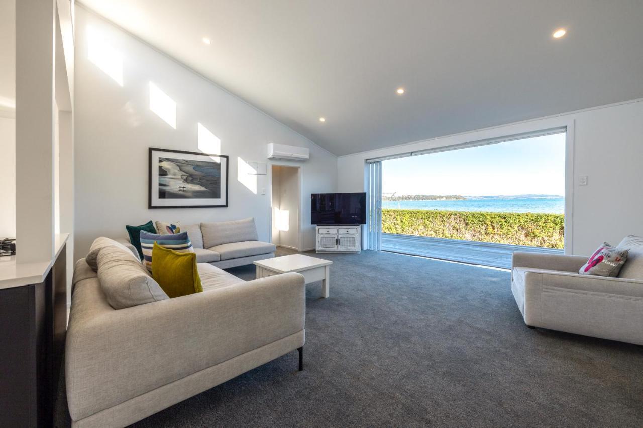 Driftwood Beach House With Spa Pool - Absolute Beachfront! Blackpool Exterior foto